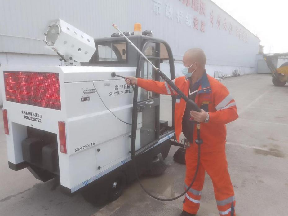 哈密龙马快速清扫车